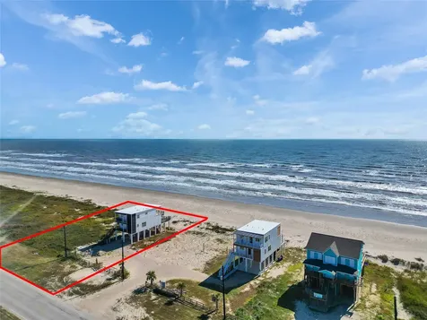 10614 Blue Water Highway Freeport TX 77541