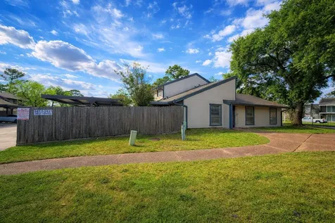 5817 W Tidwell Road Houston TX 77092