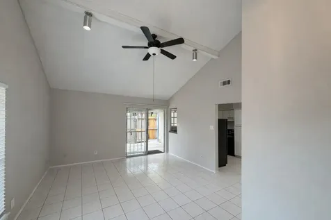 5817 W Tidwell Road Houston TX 77092