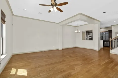 1218 Sandman Street Houston TX 77007