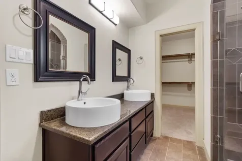 1218 Sandman Street Houston TX 77007