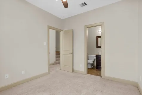 1218 Sandman Street Houston TX 77007