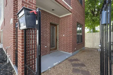 1218 Sandman Street Houston TX 77007