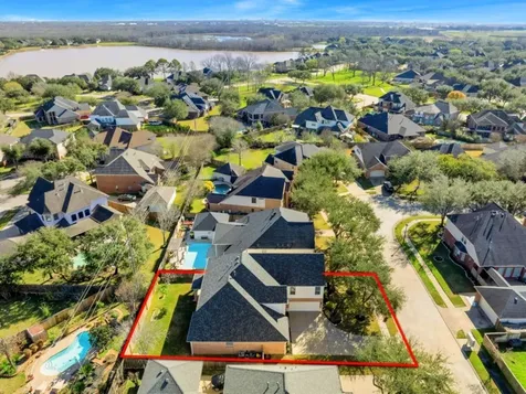 3615 Emerald Bay Lane Sugar Land TX 77498