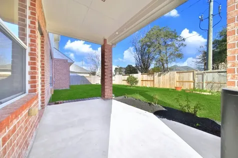 3615 Emerald Bay Lane Sugar Land TX 77498