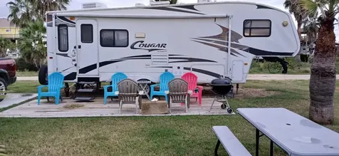 1035 Yeager Street Gilchrist TX 77617
