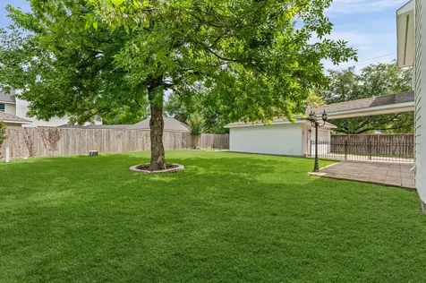 9202 State Walk Circle Houston TX 77064