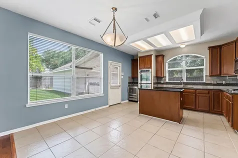 9202 State Walk Circle Houston TX 77064