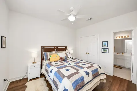 3007 Taylorcrest Drive Pearland TX 77584