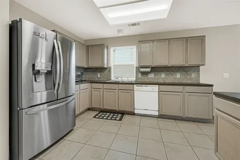 8123 Solara Bend Houston TX 77083