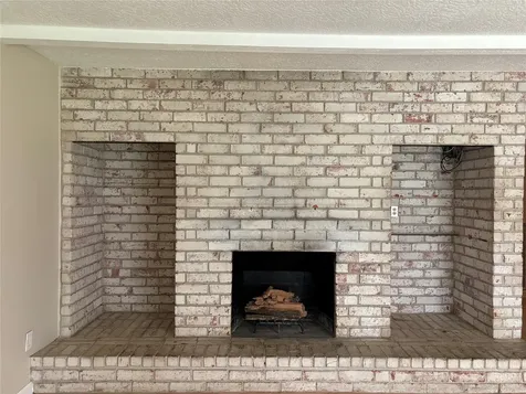 16610 Forest Bend Avenue Friendswood TX 77546