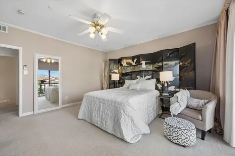 351 Lakeside Lane 201 Nassau Bay TX 77058