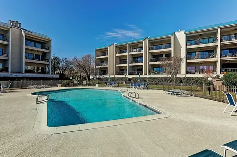 351 Lakeside Lane 201 Nassau Bay TX 77058