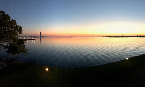 351 Lakeside Lane 201 Nassau Bay TX 77058