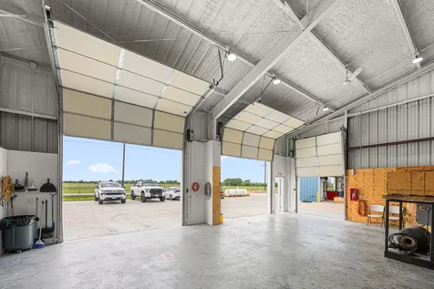 15002 Bj Dusek Road Wallis TX 77485