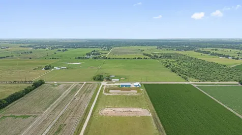 15002 Bj Dusek Road Wallis TX 77485
