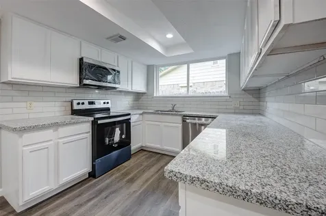 2315 Green Knoll Drive Houston TX 77067