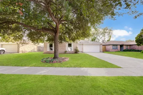 2315 Green Knoll Drive Houston TX 77067