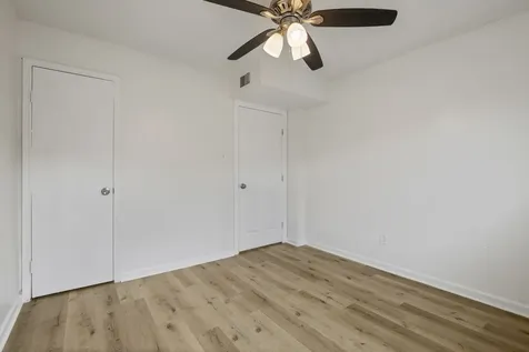 1701 Upland Drive 114 Houston TX 77043