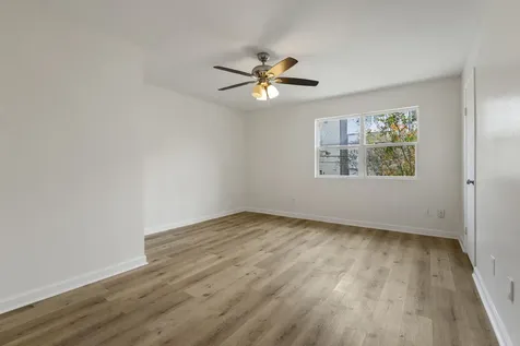 1701 Upland Drive 114 Houston TX 77043