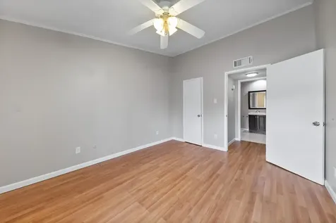 2110 Wilcrest Drive 239 Houston TX 77042