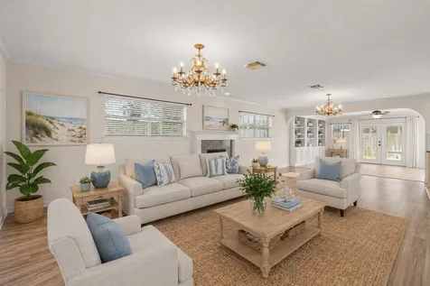 1506 Harbor View Circle Galveston TX 77550