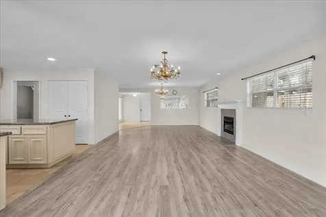 1506 Harbor View Circle Galveston TX 77550