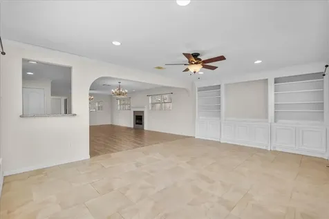 1506 Harbor View Circle Galveston TX 77550