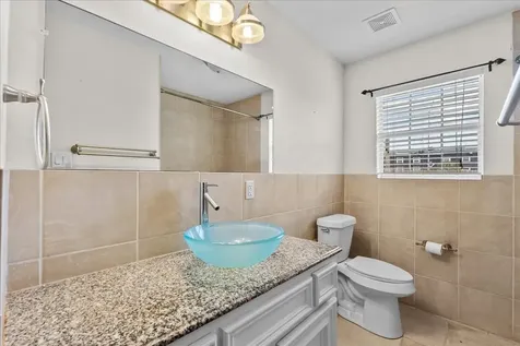 1506 Harbor View Circle Galveston TX 77550