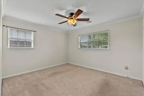 1506 Harbor View Circle Galveston TX 77550