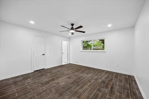 1107 Hallie Street Sweeny TX 77480
