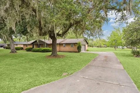 1107 Hallie Street Sweeny TX 77480