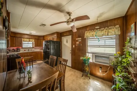 10411 Wern Road Galveston TX 77554
