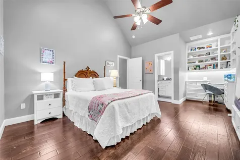 23 Muirfield Way Sugar Land TX 77479