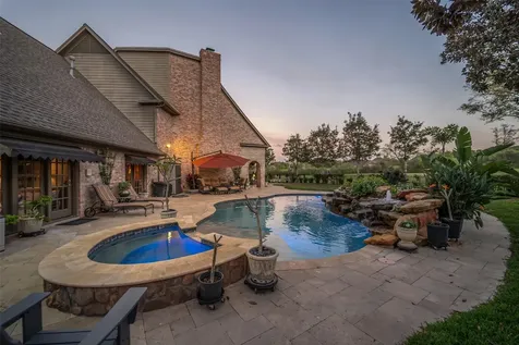 23 Muirfield Way Sugar Land TX 77479