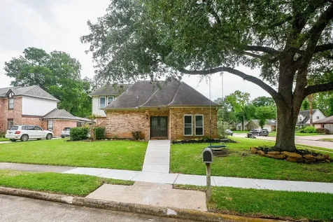 2107 Richmond Drive Richmond TX 77406