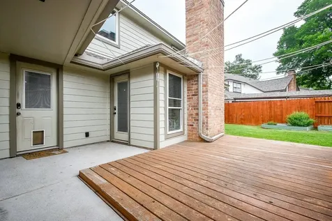2107 Richmond Drive Richmond TX 77406