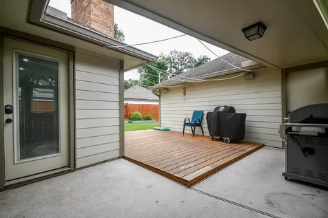 2107 Richmond Drive Richmond TX 77406