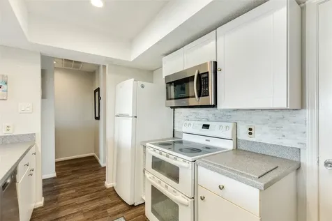 28 Dana Drive Galveston TX 77554