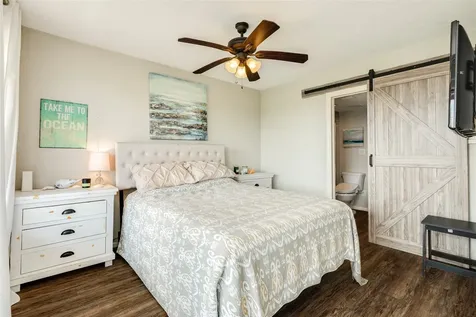 28 Dana Drive Galveston TX 77554