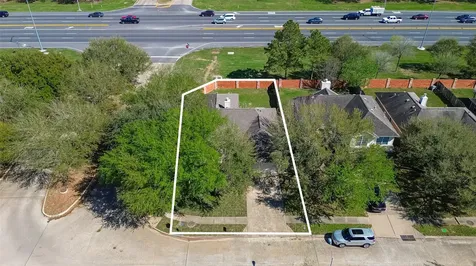 10703 White Bridge Lane Sugar Land TX 77498