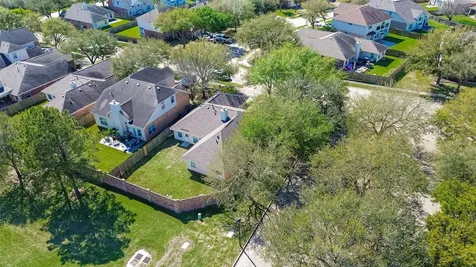 10703 White Bridge Lane Sugar Land TX 77498