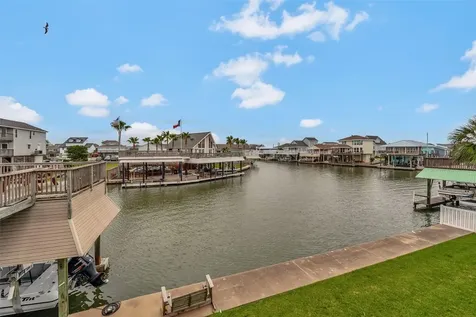 1302 Tiki Drive Tiki Island TX 77554