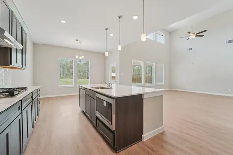 13613 Armstrong Street Conroe TX 77303