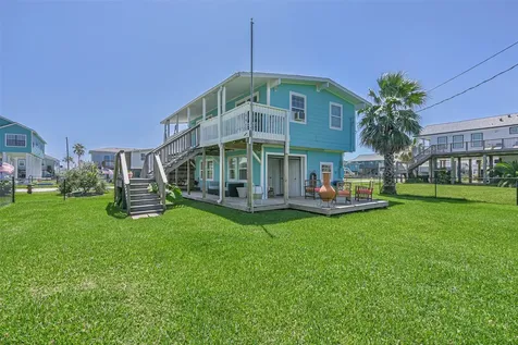 4035 Hardin Drive Galveston TX 77554
