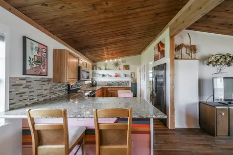 4035 Hardin Drive Galveston TX 77554
