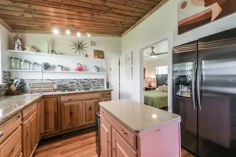 4035 Hardin Drive Galveston TX 77554