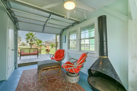 4035 Hardin Drive Galveston TX 77554