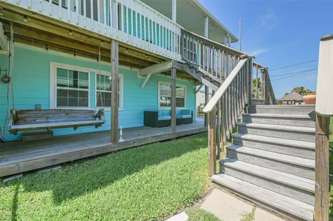 4035 Hardin Drive Galveston TX 77554