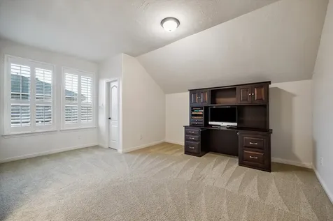 5514 Caspian Falls Lane Fulshear TX 77441